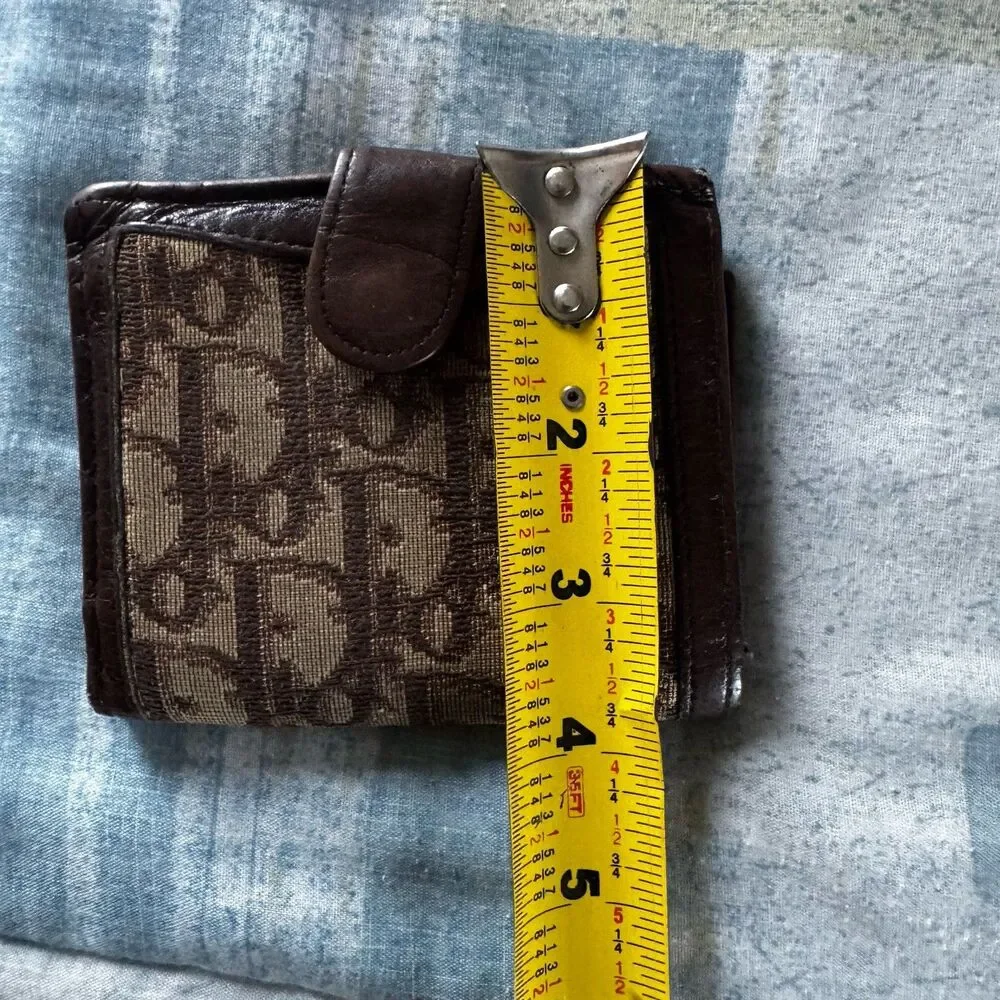 Christian Dior Vintage Brown Trotter Button Bifold Small Authentic Wallet